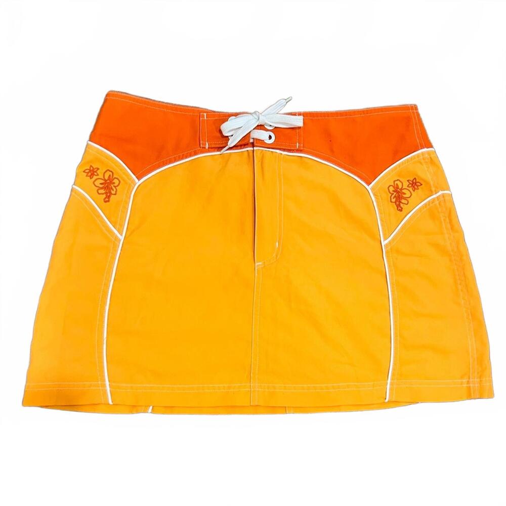 Vintage Surf Mini Skirt with Floral Embroidery Y2K
